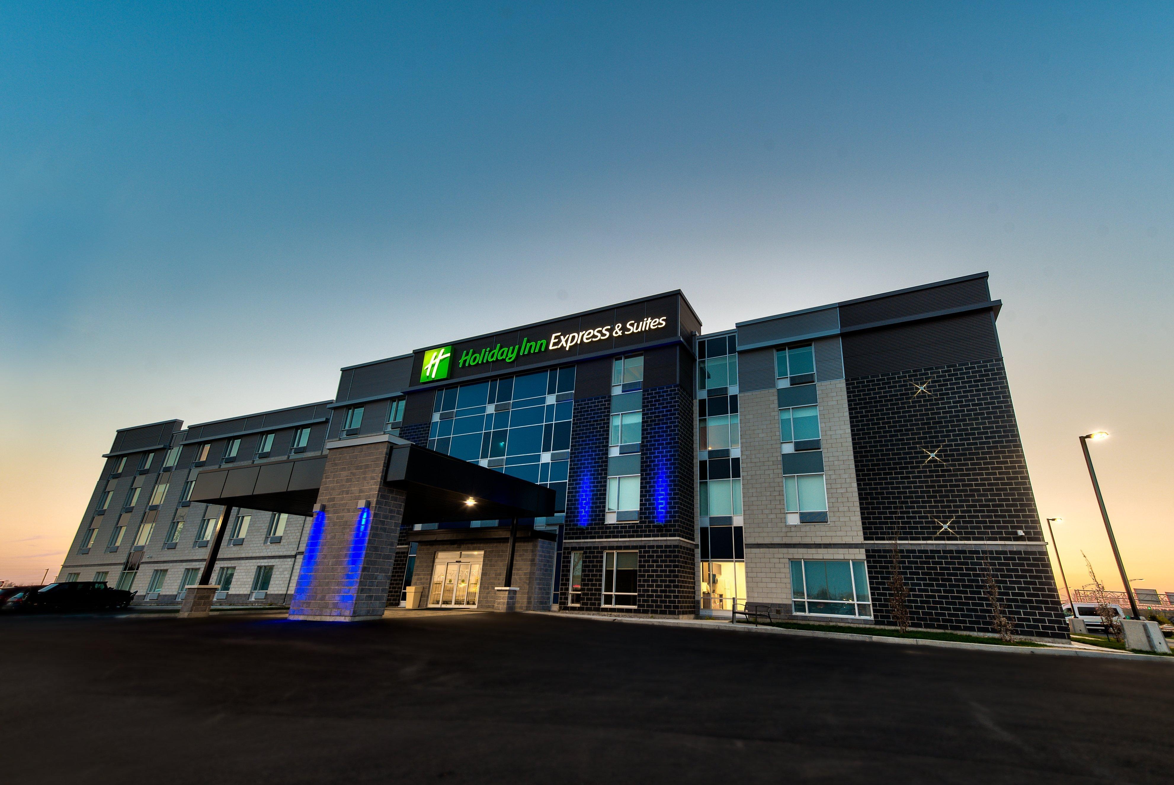Holiday Inn Express & Suites - Trois Rivieres Ouest By Ihg Экстерьер фото
