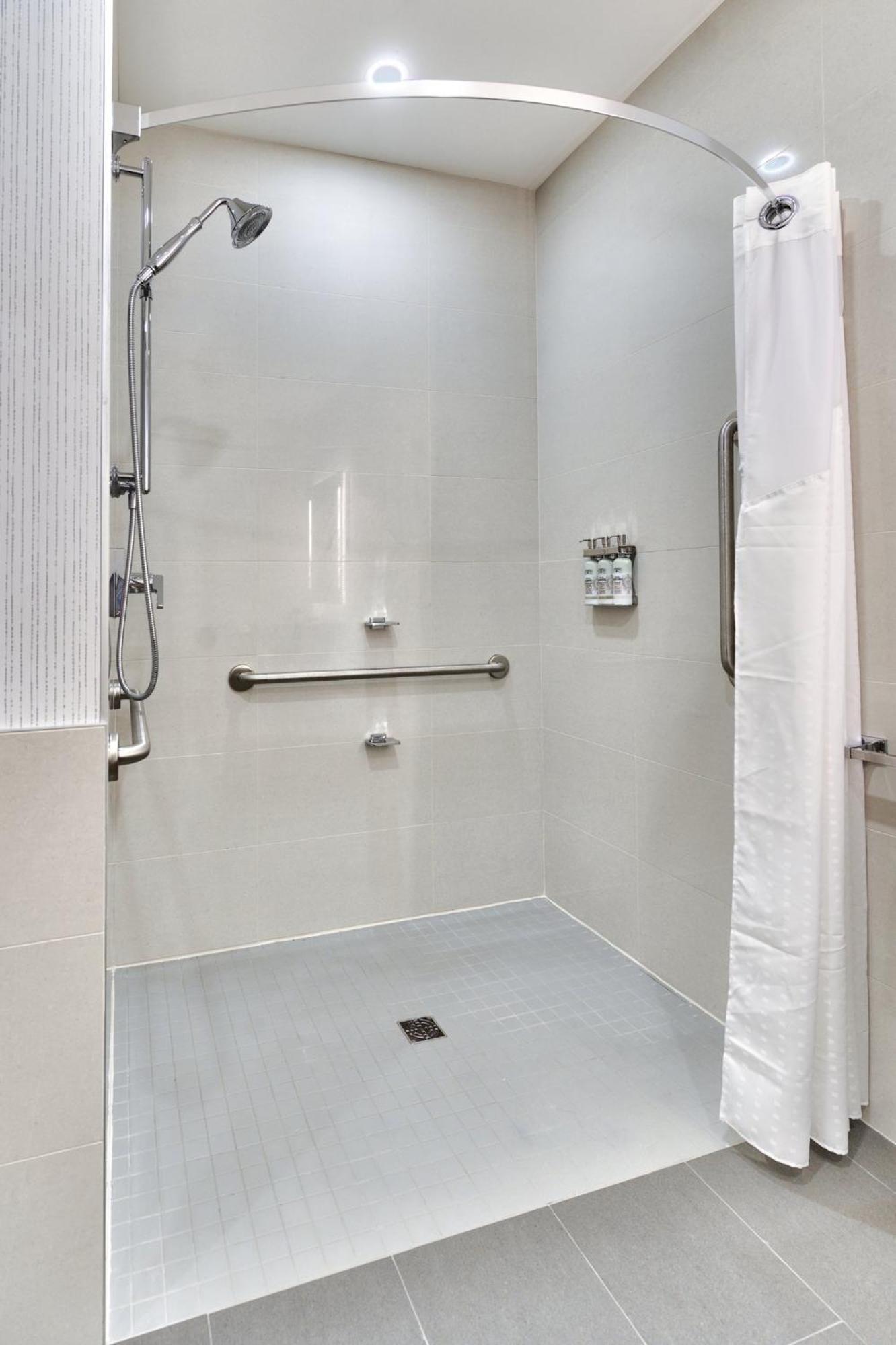 Holiday Inn Express & Suites - Trois Rivieres Ouest By Ihg Экстерьер фото