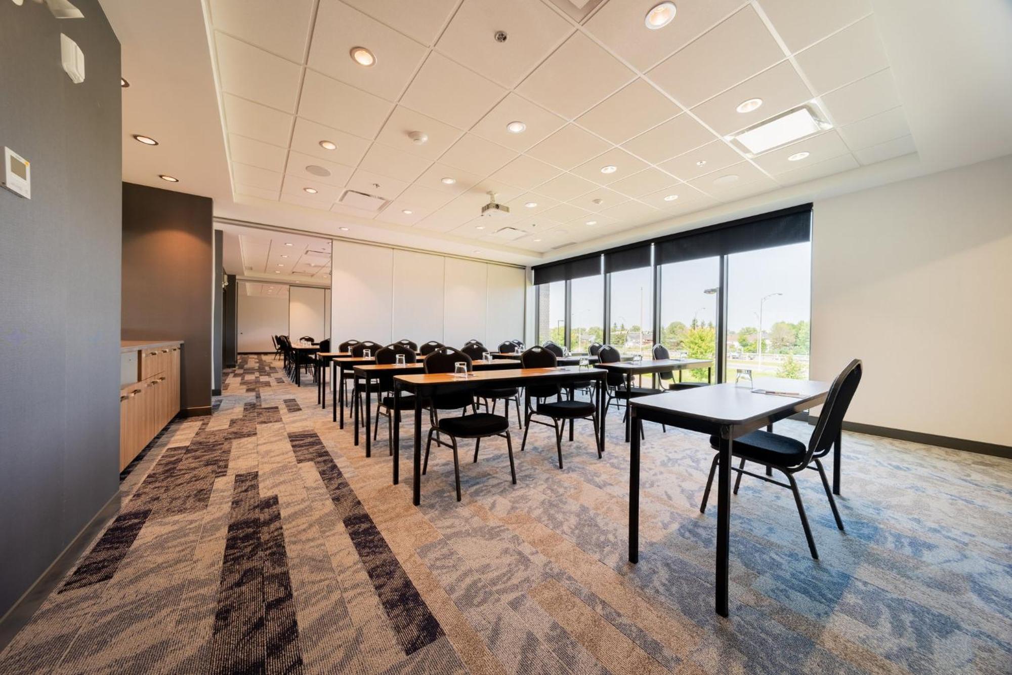 Holiday Inn Express & Suites - Trois Rivieres Ouest By Ihg Экстерьер фото