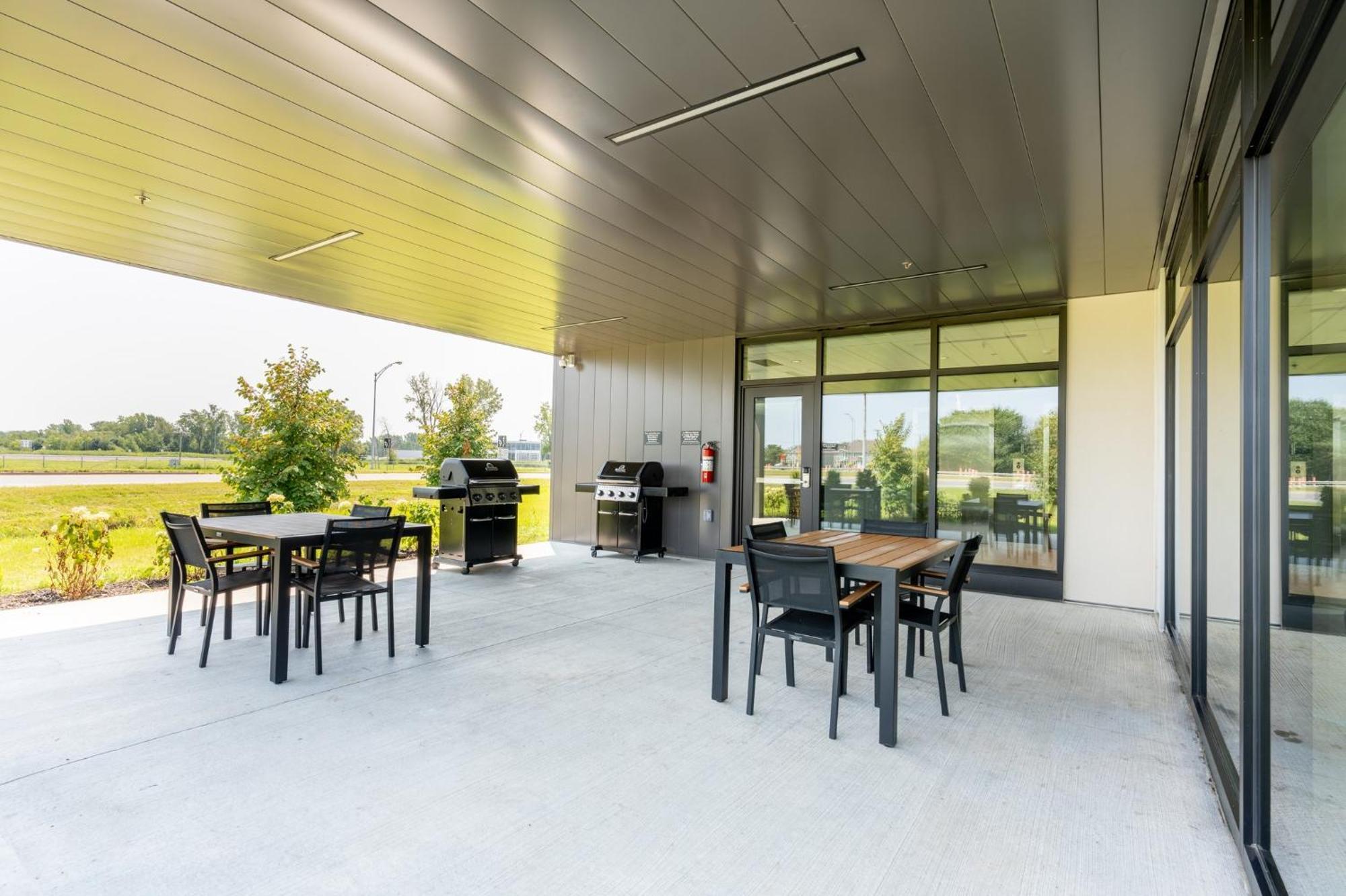 Holiday Inn Express & Suites - Trois Rivieres Ouest By Ihg Экстерьер фото