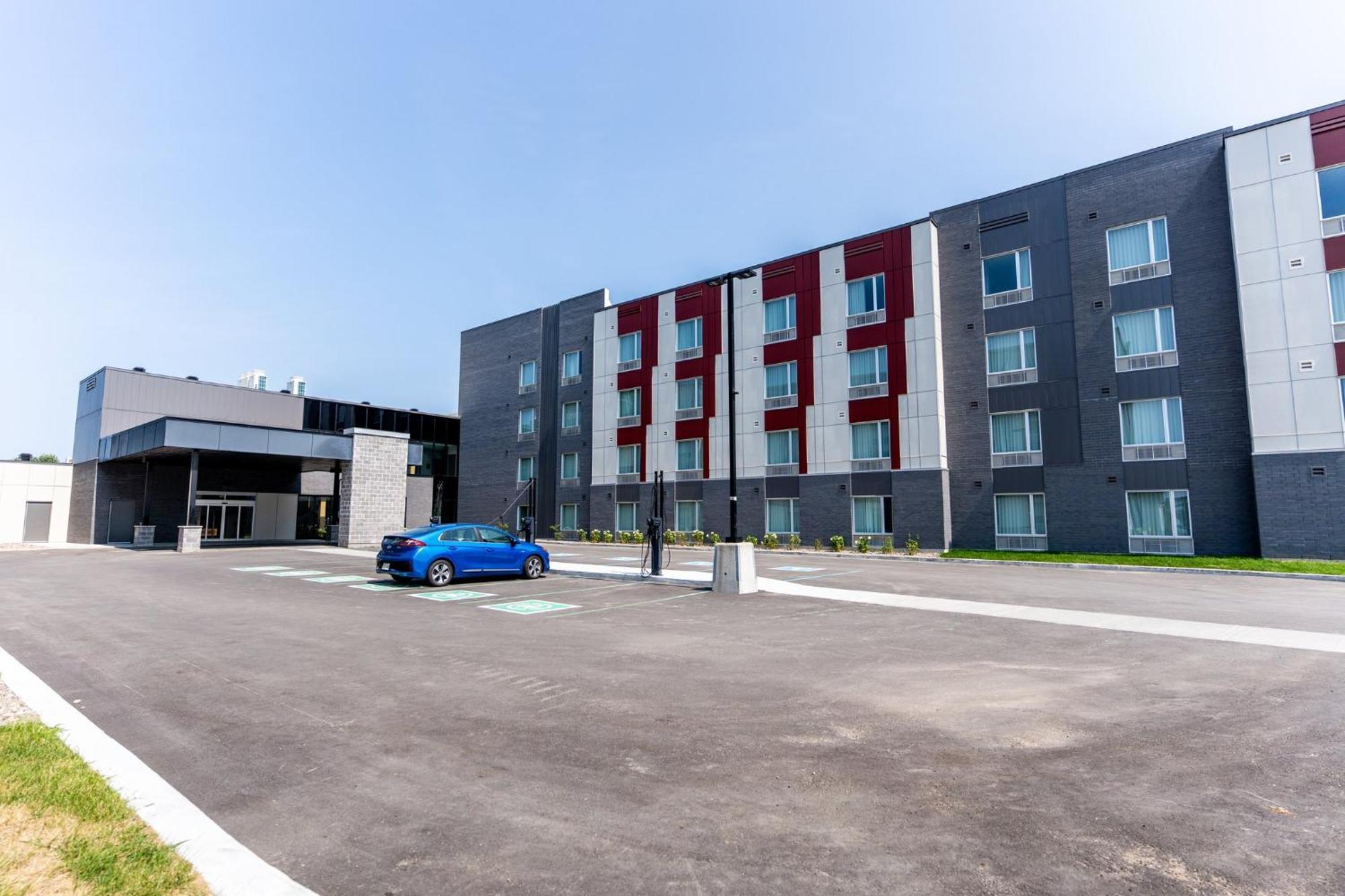 Holiday Inn Express & Suites - Trois Rivieres Ouest By Ihg Экстерьер фото